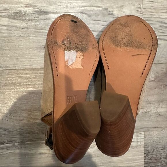 FRYE Bootie Women’s Size 8B Carolina Ash Peep Toe Suede Slingback Beige Neutral - Picture 5 of 10